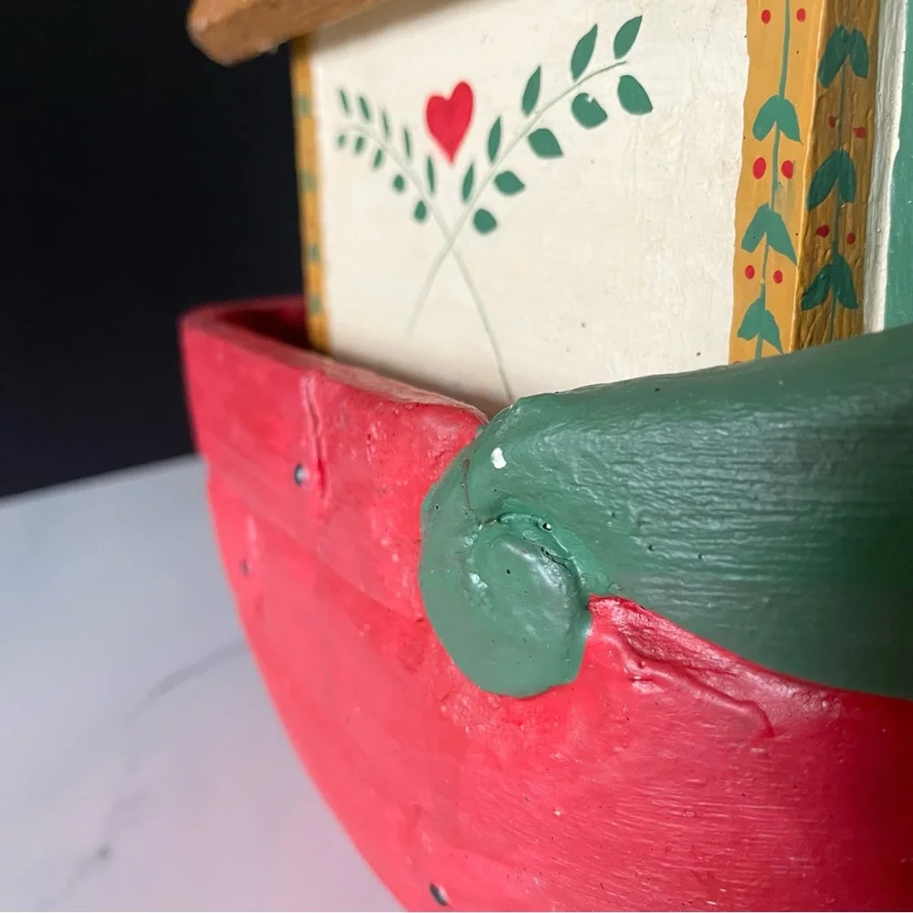 Large Noah's Ark by House of Hatten